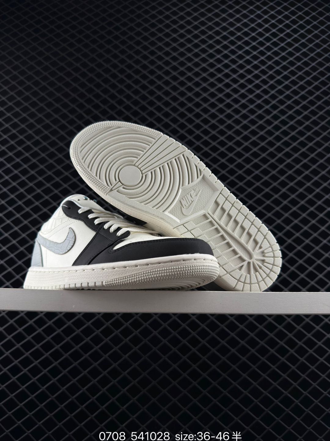 Jordan Air Jordan 1 Low